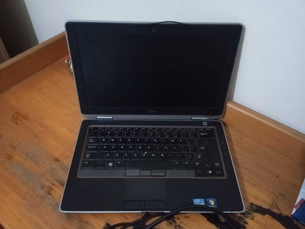 A picture showing the first laptop I used to learn video editing